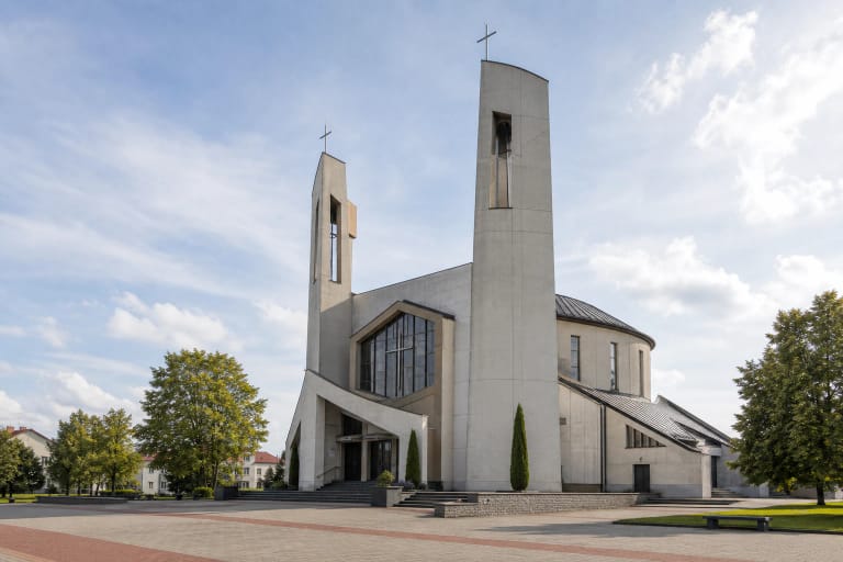 Modern mass of Elektrėnai Church of the Blessed Virgin Mary, Queen of Martyrs with two towers