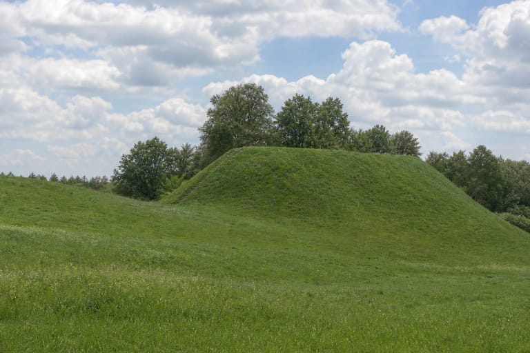 Grassy Maisiejūnai I Hillfort with steep slopes and a low elongated summit in Kaišiadorys District