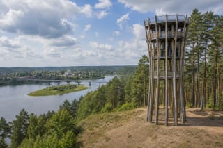 Merkinė Observation Tower Pušų gojelis with a panorama of the Nemunas and Merkinė