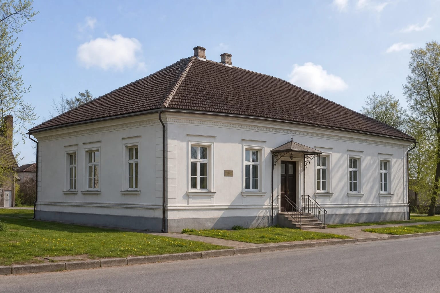 The historic 1900 Skaudvilė district-office building now housing the regional museum
