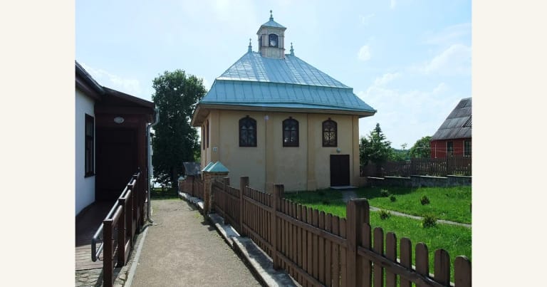 Trakų karaimų kenesa
